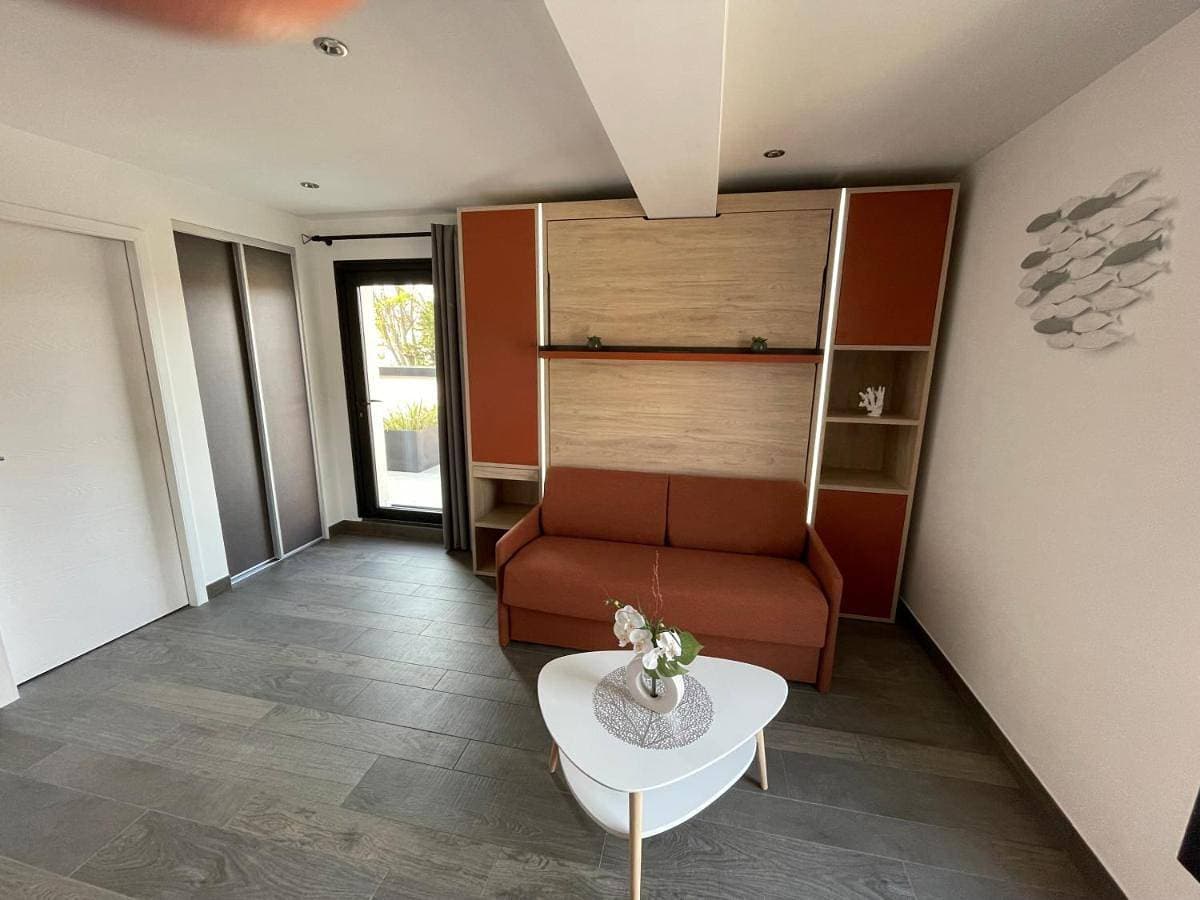 Foto 5 von 15: One-Bedroom Apartment