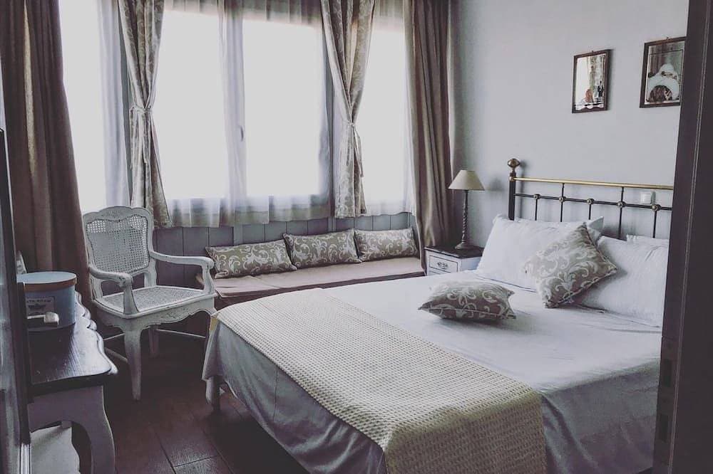 Foto 11 von 21: Ein geräumiges 2-Level-2-Schlafzimmer Ort-Home mit herrlichem Blick auf das Ägäische Meer