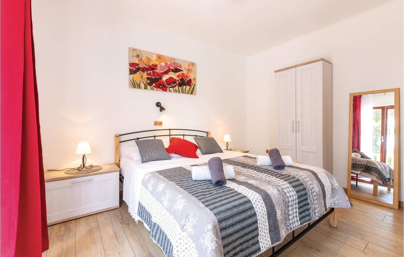 Foto 12 von 27: Apartment mit Meerblick, Terrasse, WLAN und Parkplatz – 1,5 km zum Strand