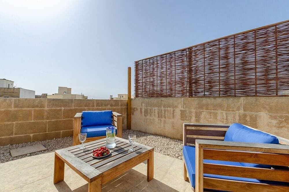 Foto 13 von 15: Gozo Ph w/private Rooftop Hot Tub, Terrace + Views