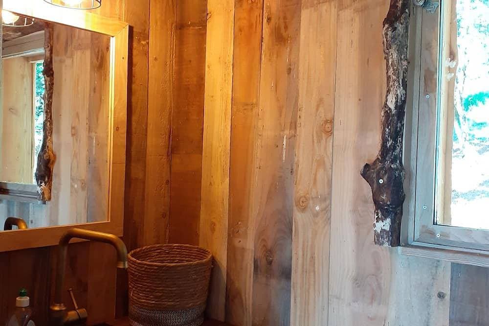 Foto 4 von 24: Wooden tree house