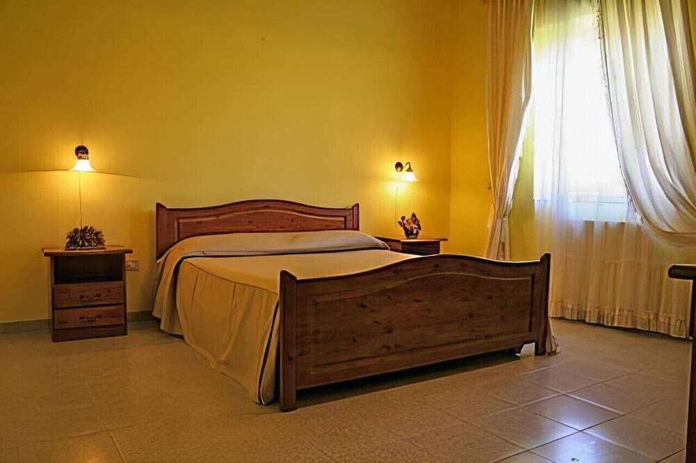 Foto 2 von 28: Villa Fiorita - Casal Velino