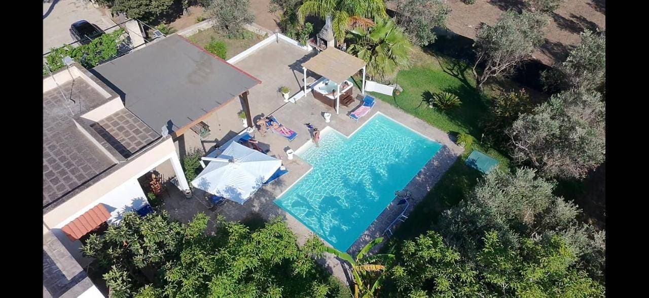 Foto 3 von 31: Villa with Private Pool