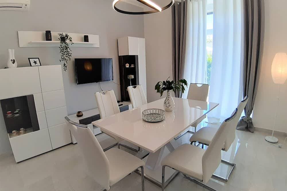 Luxusapartment im Stadtzentrum mit großer Terrasse Garten, private Garage 1