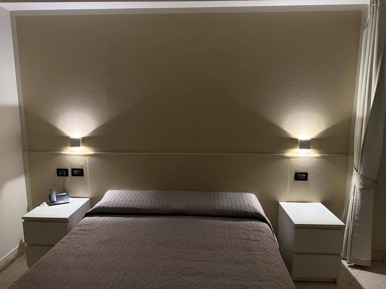 Foto 6 von 14: Double Room with Private Bathroom