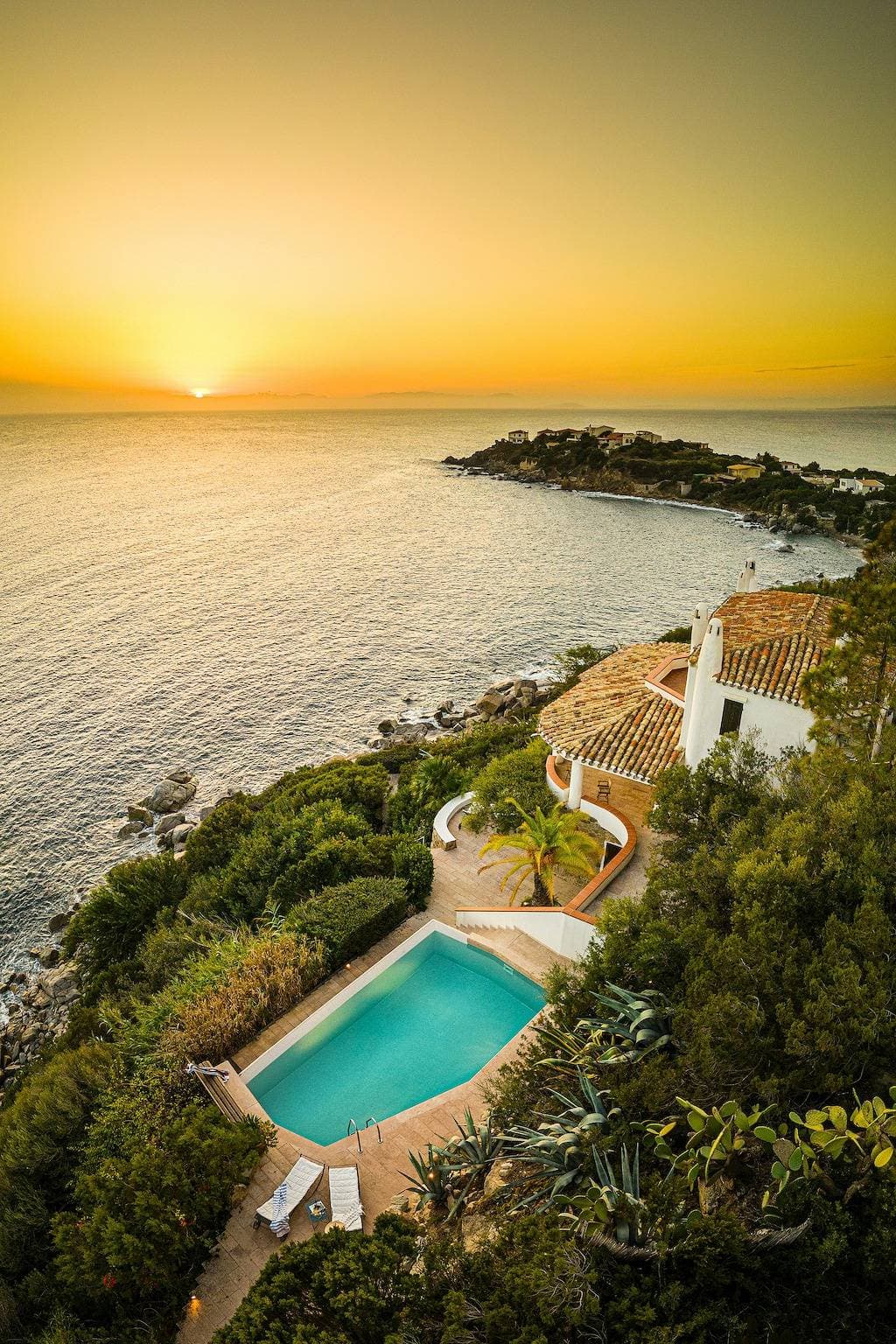 Foto 4 von 25: Villa mit Infinity-Pool nahe Villasimius