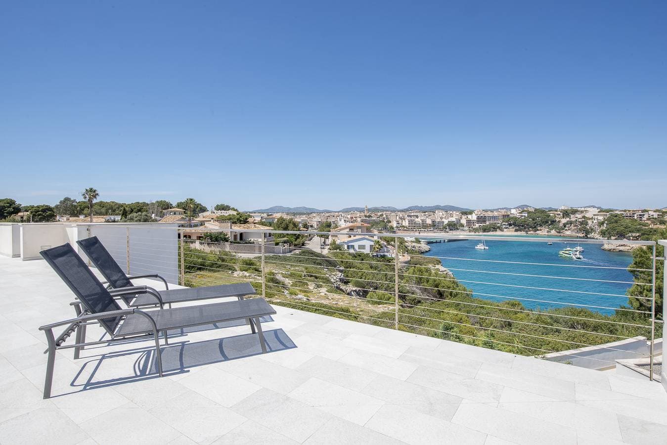 Villa 360 1