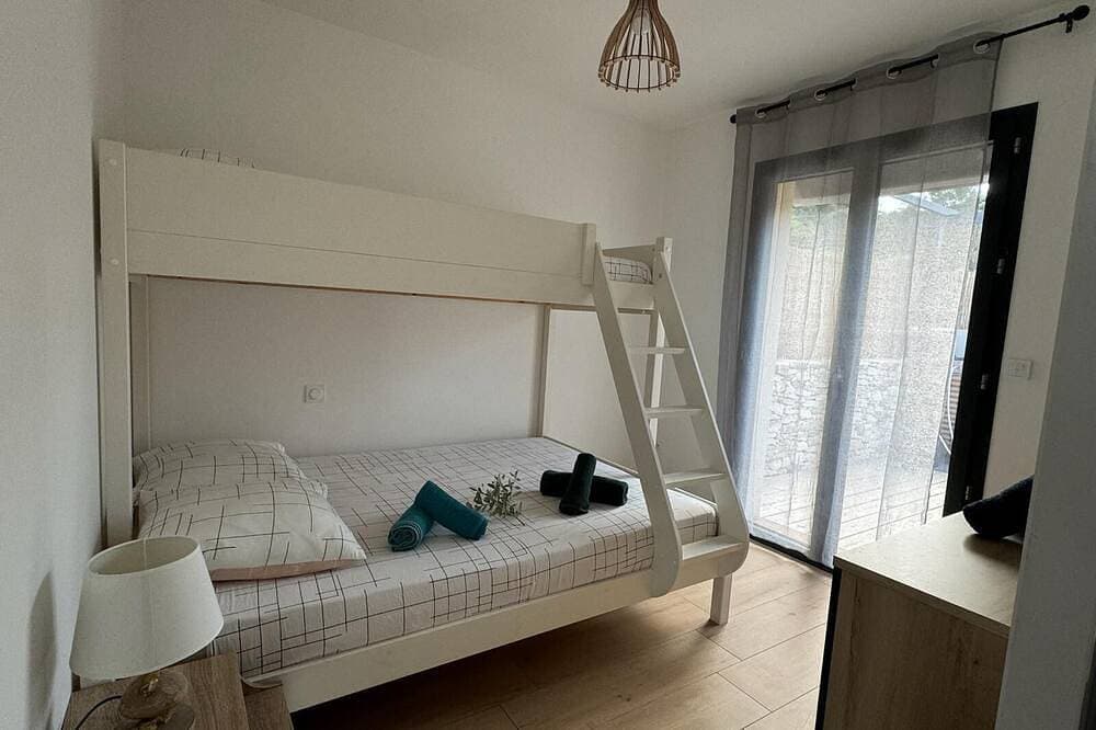 Foto 3 von 22: Cala Longa, cosy house 2 bedrooms, sleeps 5