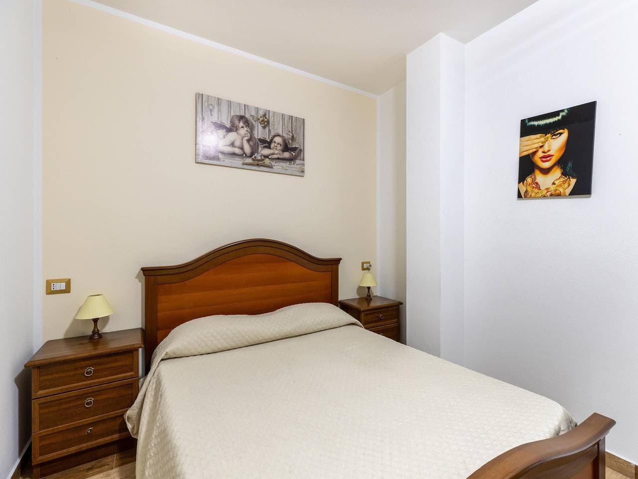 Foto 12 von 31: Wohnung mit Veranda und privatem Parkplatz