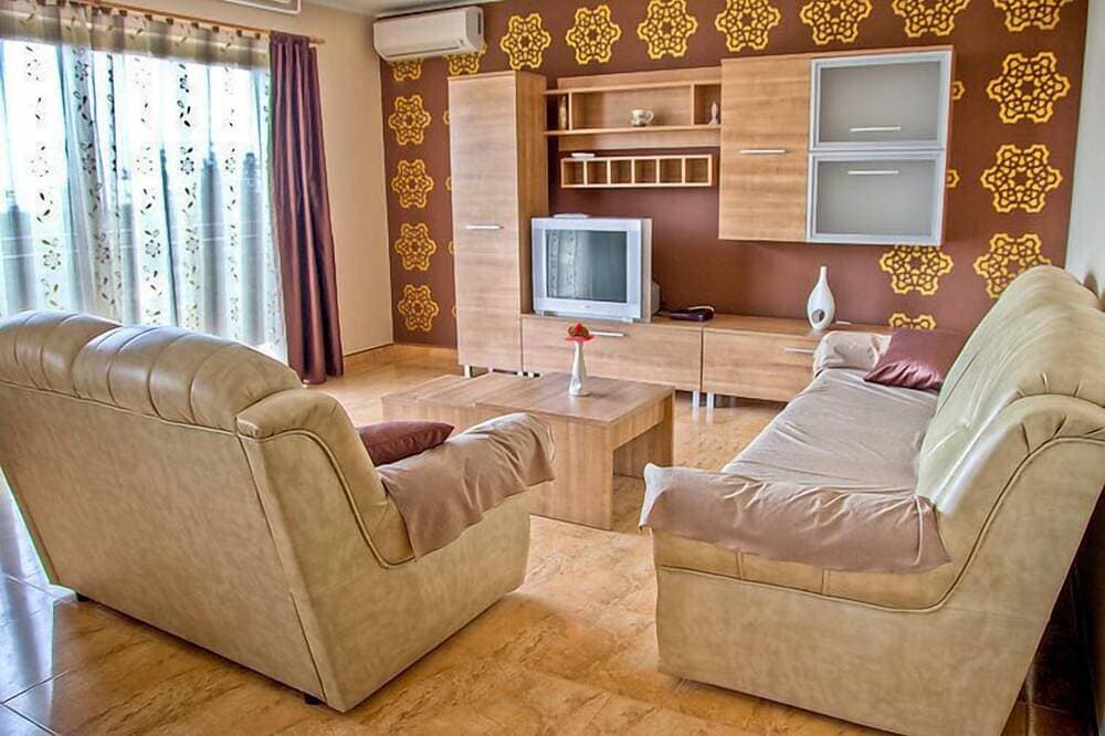 Foto 7 von 25: Ferienwohnung 807/1885 (Istrien - Kanfanar), 17000m vom Strand