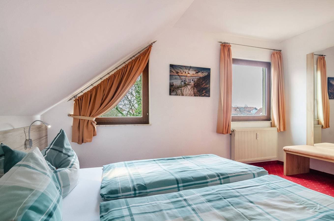 Foto 13 von 23: Haus Annette - Ferienwohnung 'Nr 2' mit Balkon und Wi-Fi