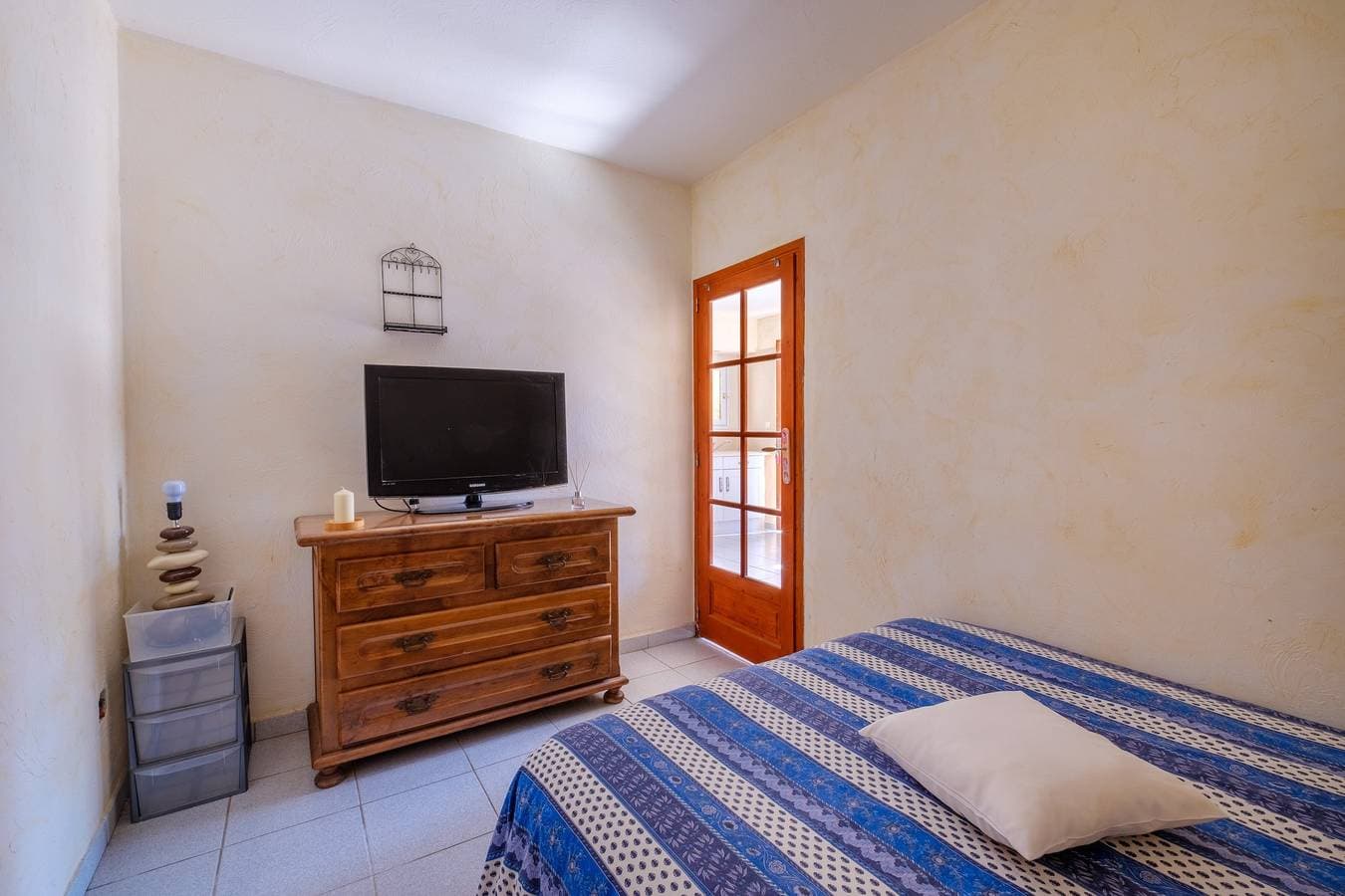 Foto 10 von 20: Ferienwohnung '4 Personen Le Tignet' mit Pool, gemeinsamem Garten und WLAN