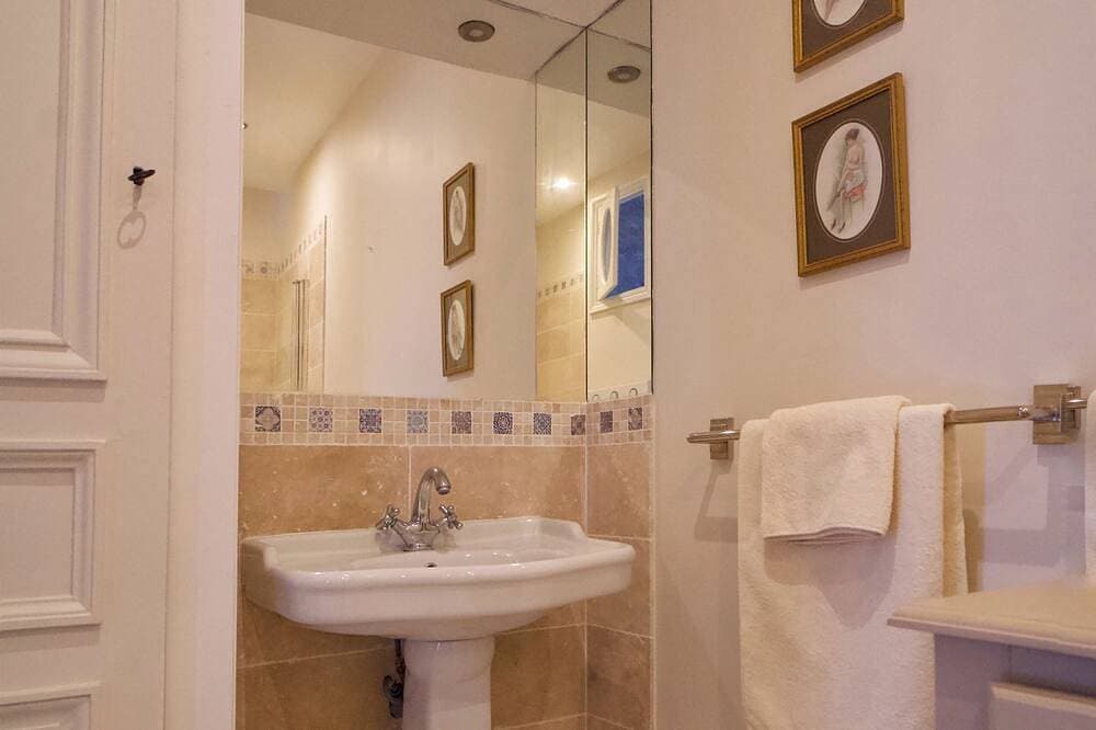 Foto 4 von 30: Charming manor house with 2 suites, swimming pool, 15 min from Chenonceau and Beauval