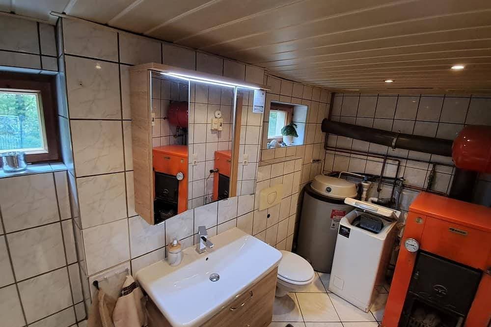 Foto 6 von 28: Gemütliches Ferienhaus mit Sauna, direkt am Wald. Vierbeiner Willkommen!