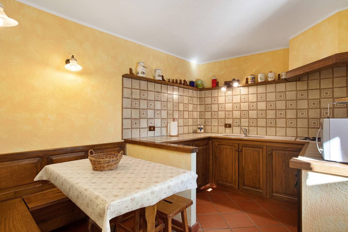 Foto 9 von 32: Ferienwohnung 'Casa Mauro Con Vista Su Aosta' mit Bergblick, privater Terrasse
