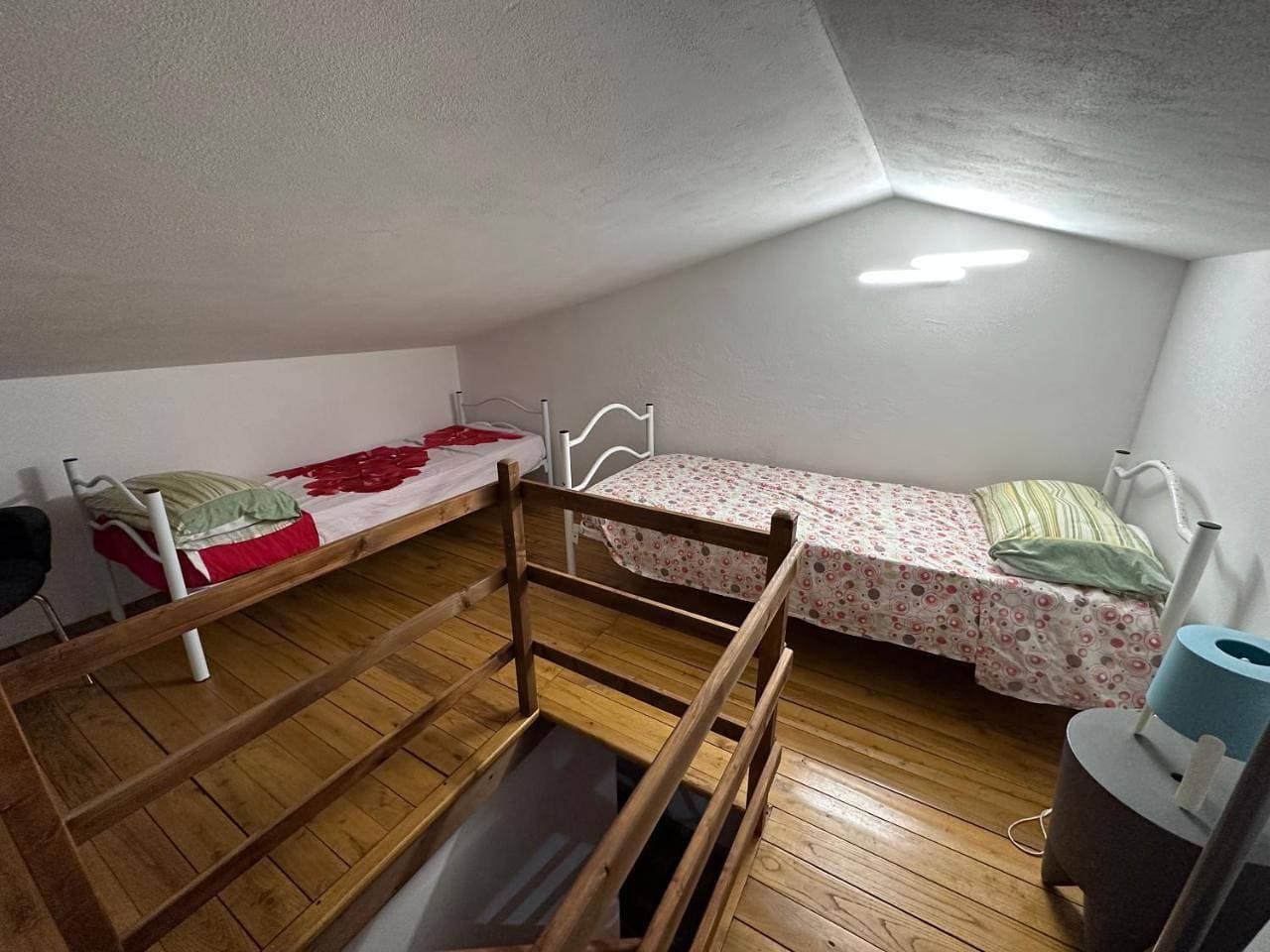 Foto 9 von 62: Three-Bedroom House