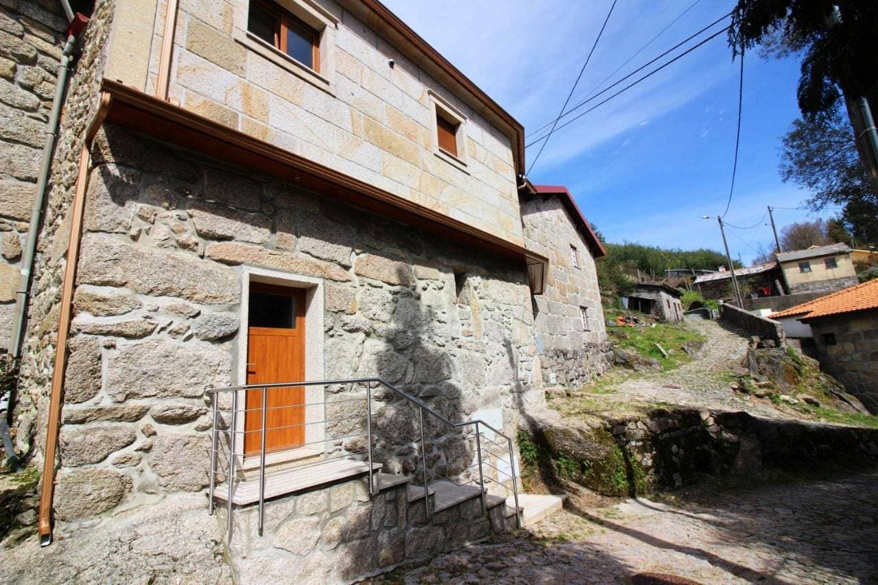 Casa Joao Vilar by Gerês Casas 1