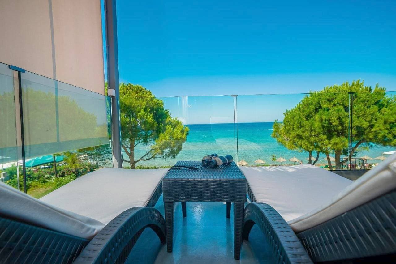 Sunrise Rent Rooms 1