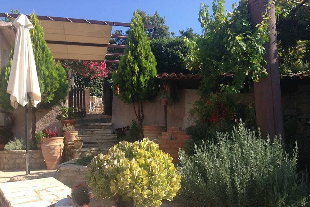 Foto 5 von 24: Traditionelles Haus in Kefala Hügel neben Rethymnon und Gerani Sandstrand