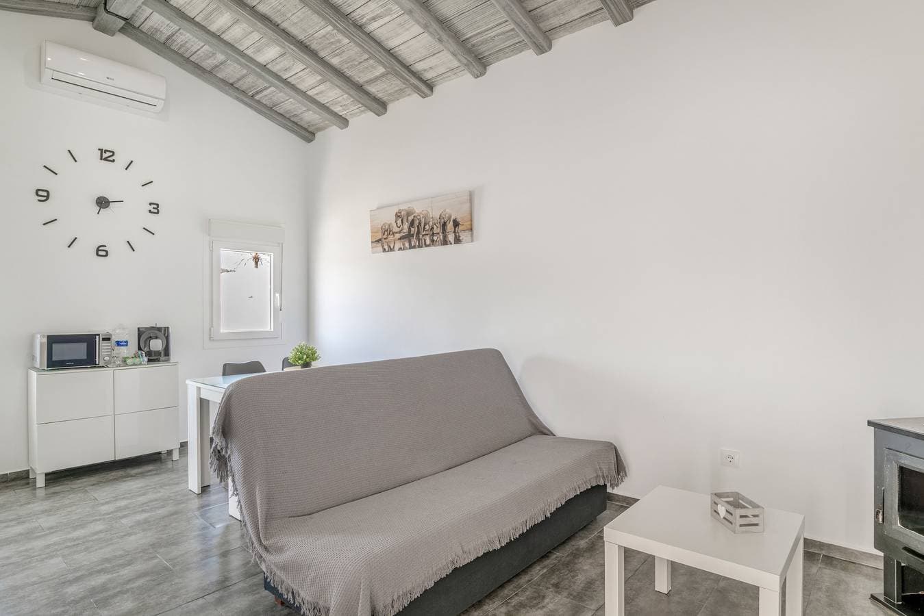 Foto 5 von 27: Ferienhaus 'Casa El Trebol' mit beheiztem Pool, WLAN und Klimaanlage