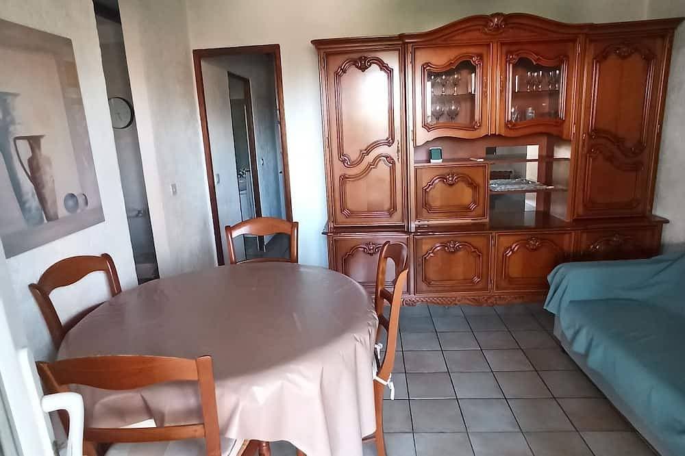 Foto 5 von 11: Petite Maison Avec 2 Chambres 3 Personnes Avec Terrasse Propriété Fermée