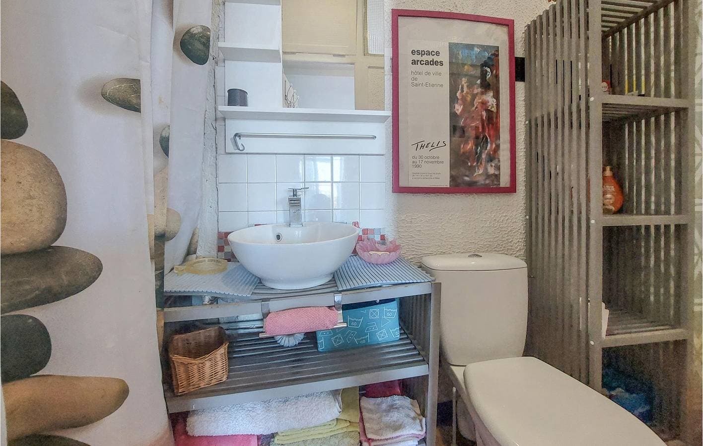 Foto 12 von 14: Gemütliches Appartement: TV, Küche, Internet, Grill | 1,5km von Saint-Étienne