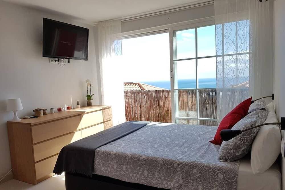 Peaceful Studio Apartment with Amazing Views 1