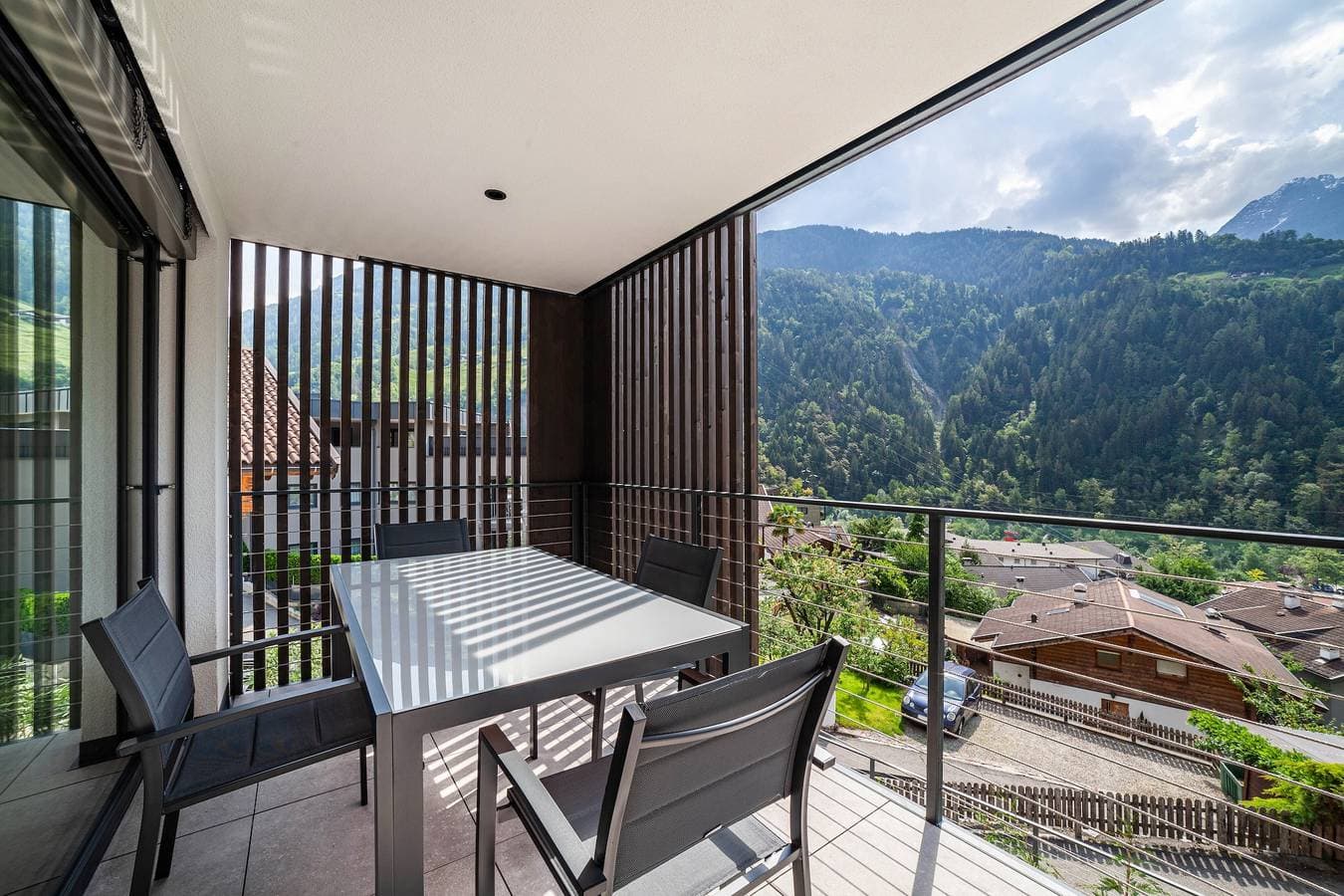 Foto 6 von 38: Ferienwohnung "Lodge Terrace Exclusive Two" mit Bergblick und WLAN