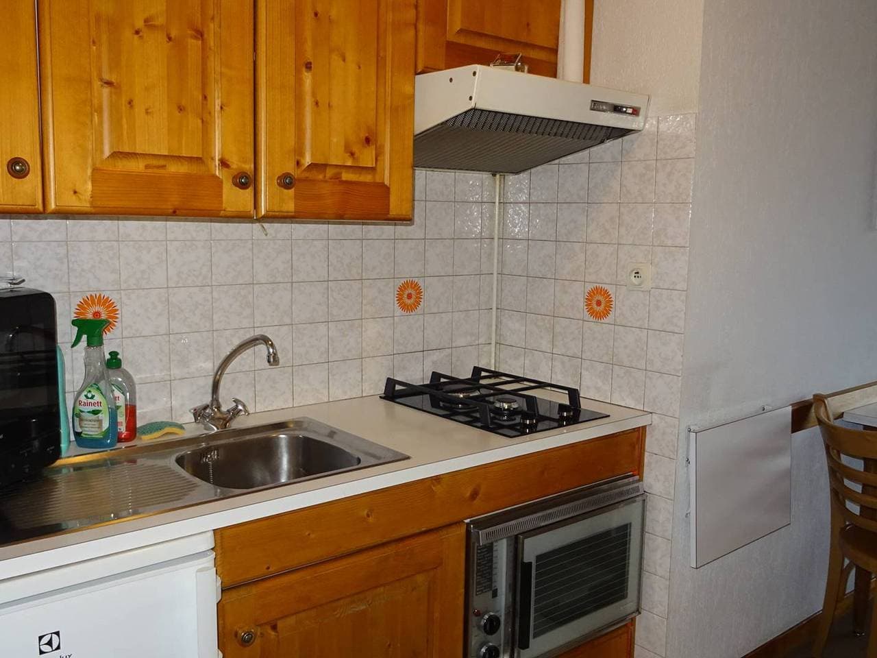Foto 4 von 12: Zentrales Studio für 2 Pers. mit WIFI, Bettwäsche, Handtüchern und Balkon – Les Gets