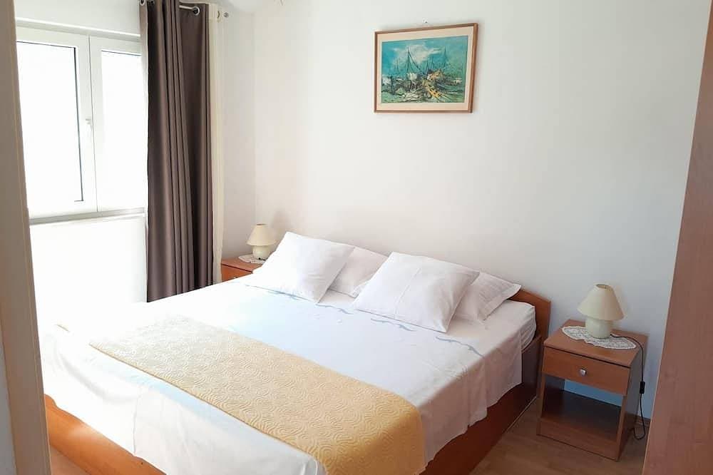 Foto 2 von 11: 1-Zimmer-Ferienwohnung am Strand Maslinica, Solta