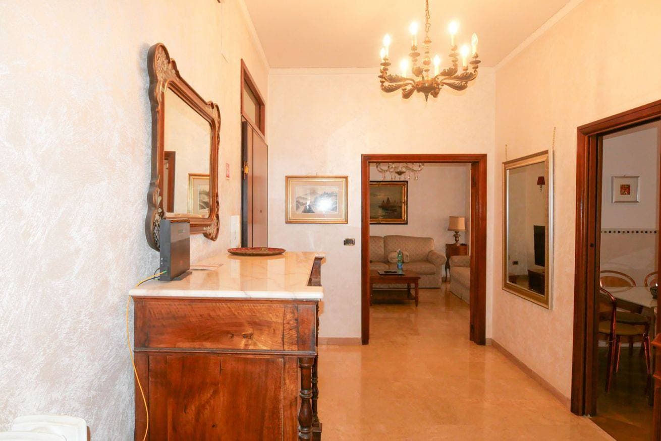 Foto 8 von 39: Ferienwohnung für 6 Personen mit Balkon/Terrasse
