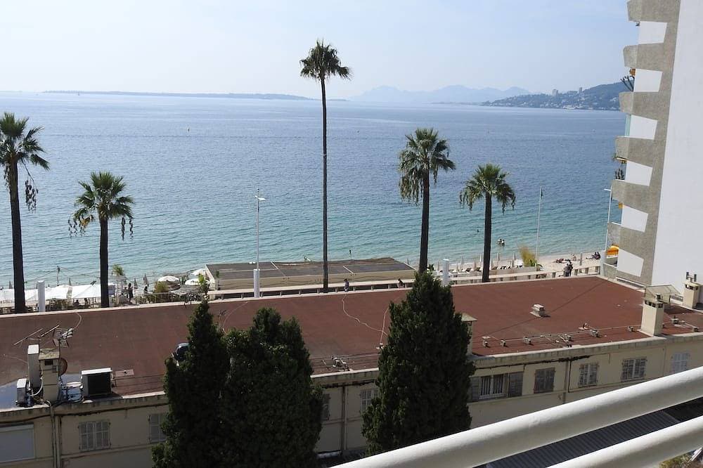 Foto 10 von 13: Face mer Tout Confort Avec Clim , Wifi , Internet. Situation Exceptionnelle