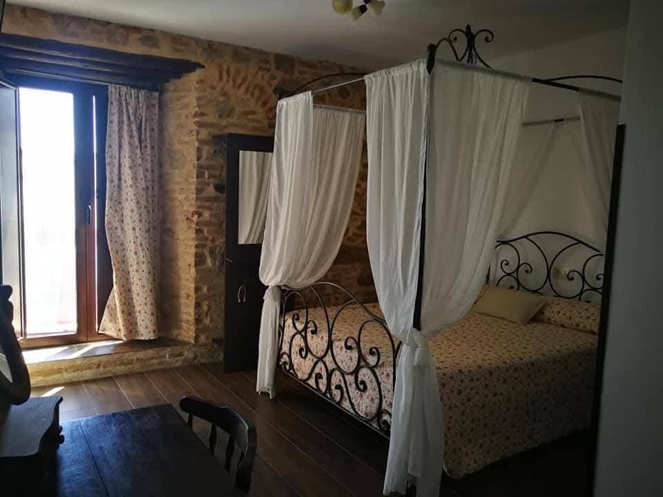 Foto 4 von 5: Double Room
