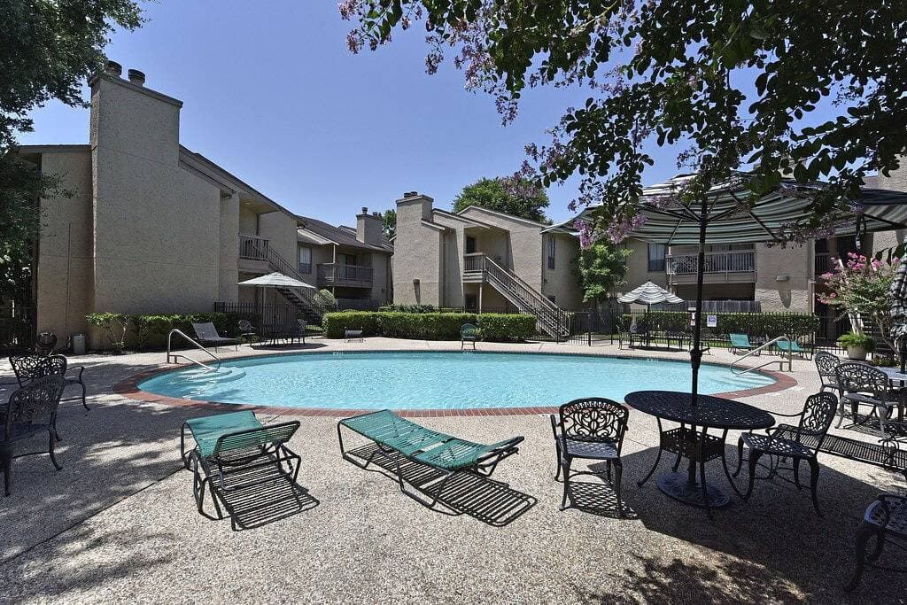 City Condo 1