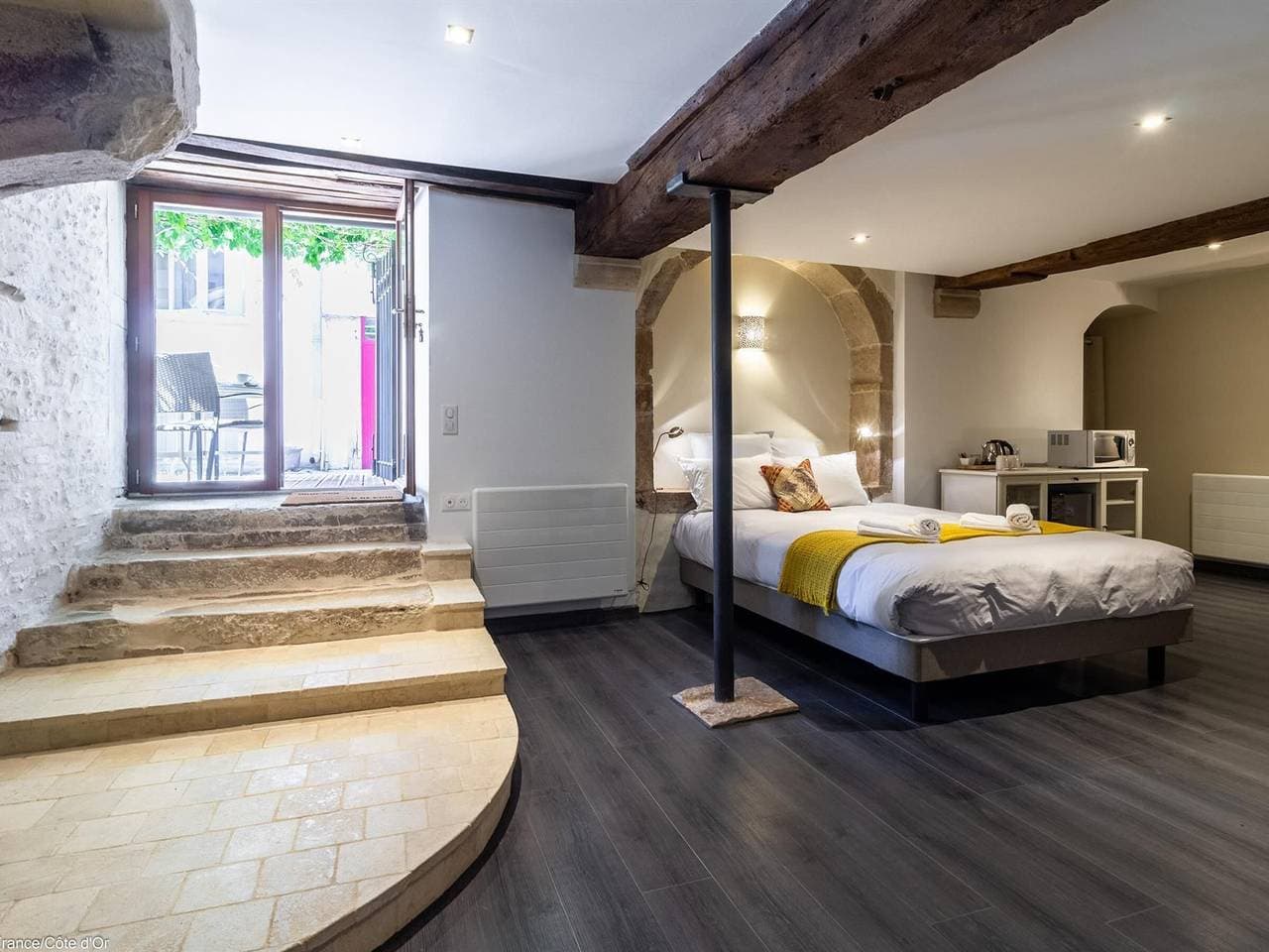 Foto 2 von 21: Charmanter Aufenthalt in Savigny les Beaune: moderner Komfort und Terrasse