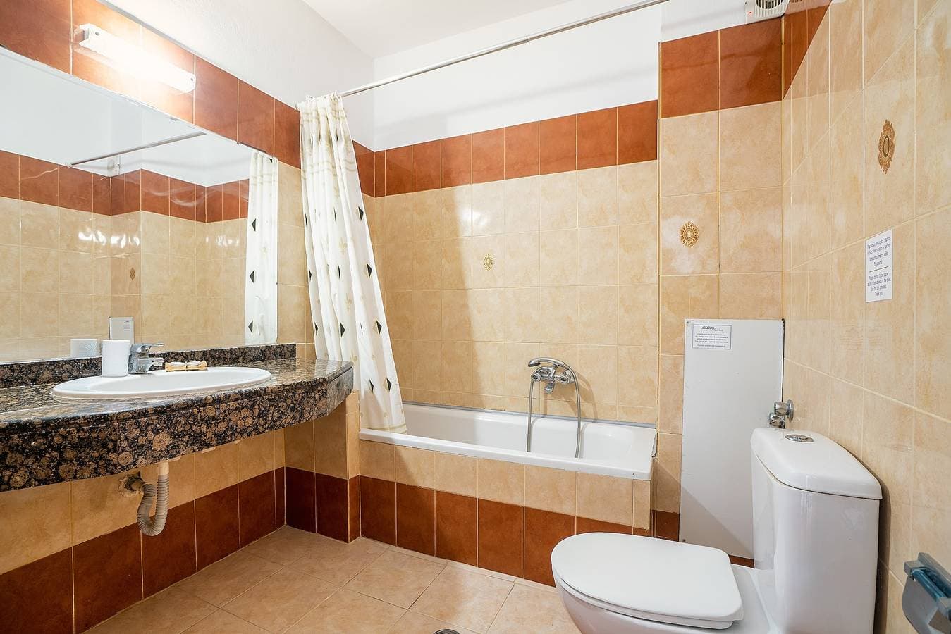 Foto 8 von 24: Ferienhaus 'Livadia Beach Suite ' mit Meerblick, WLAN und Klimaanlage