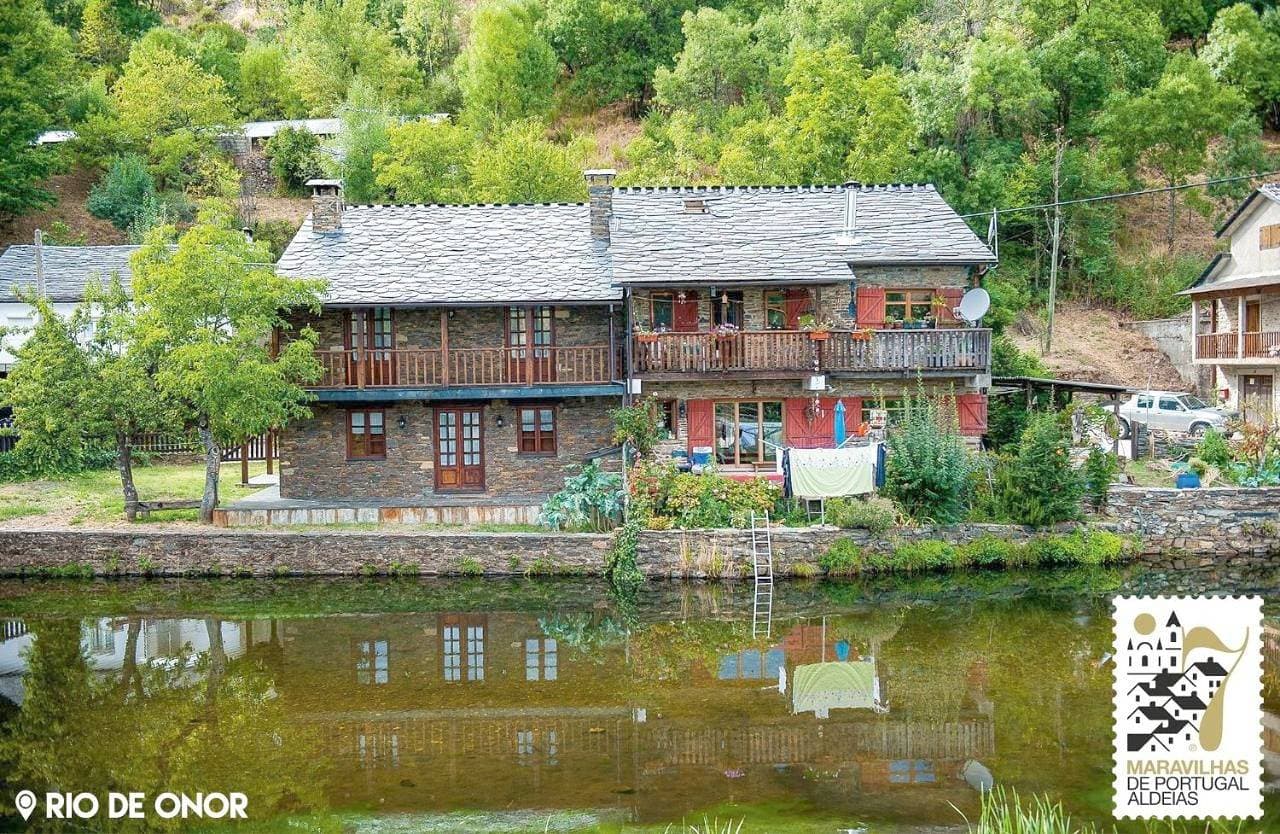 Casa da Ponte Rio de Onor 1