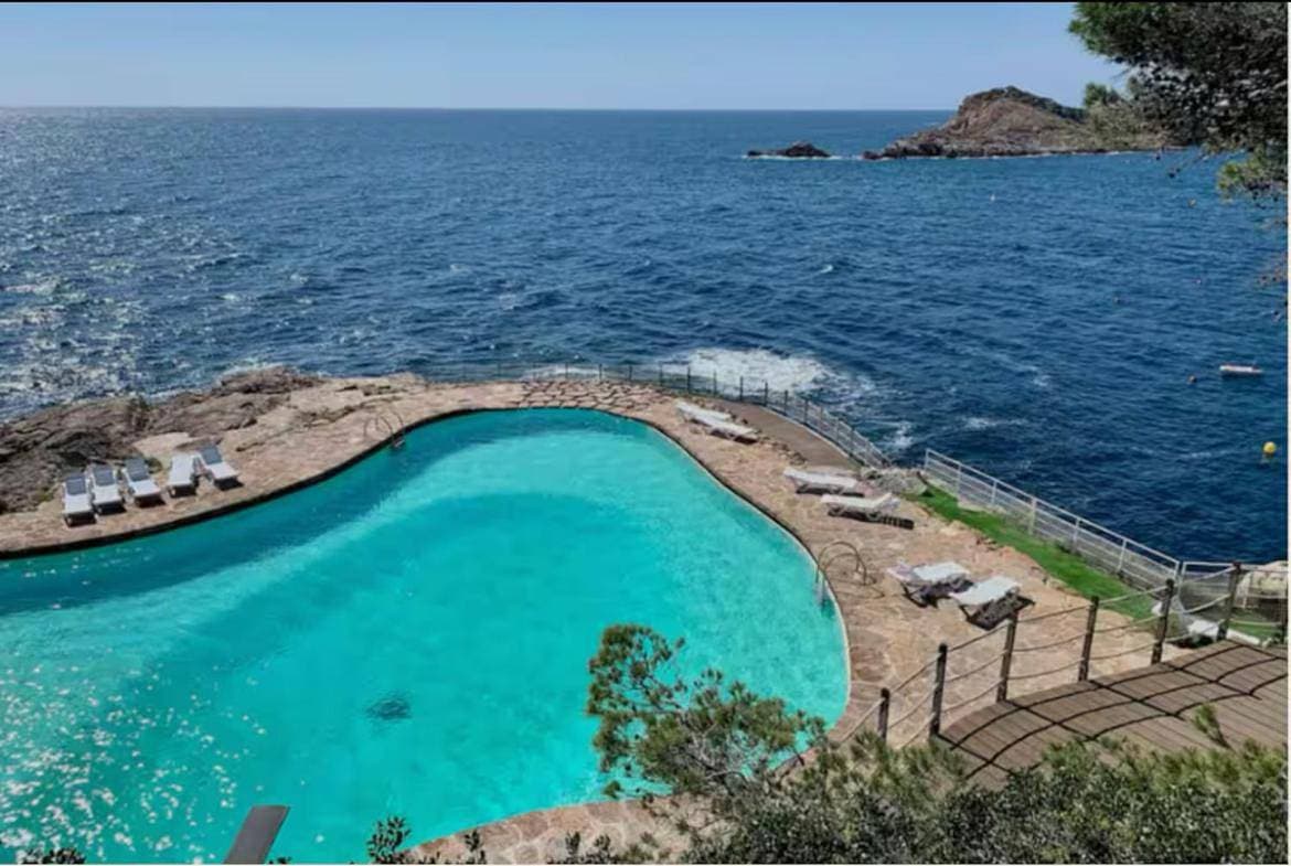 Apartamentos sobre el mar, Cap sa Sal, Begur 1