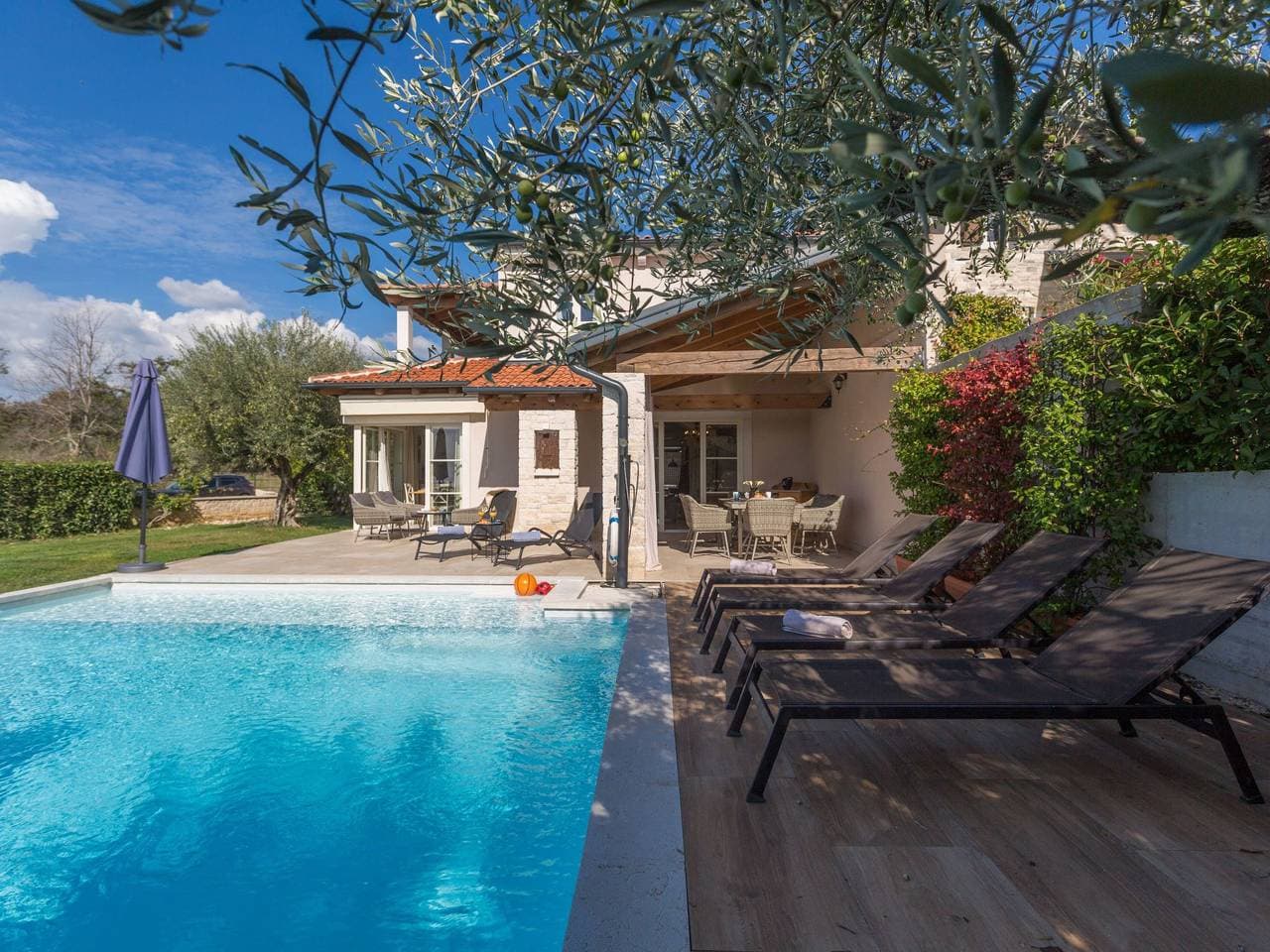 Foto 6 von 68: Villa Nar