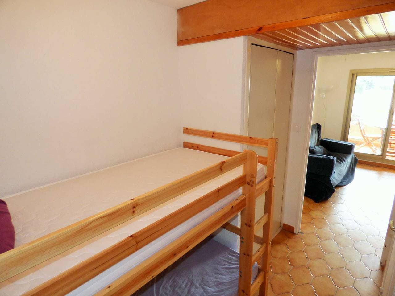 Foto 6 von 7: Studio für 4 Personen, hell, Balkon ...