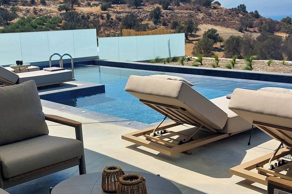 Foto 13 von 27: Marnos Green Luxury Superior Villas - the ultimate luxury experience!