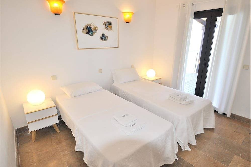 Foto 6 von 30: Villa Aurea in der ersten Linie vom Meer mit Klimaanlage - Kostenloses WLAN