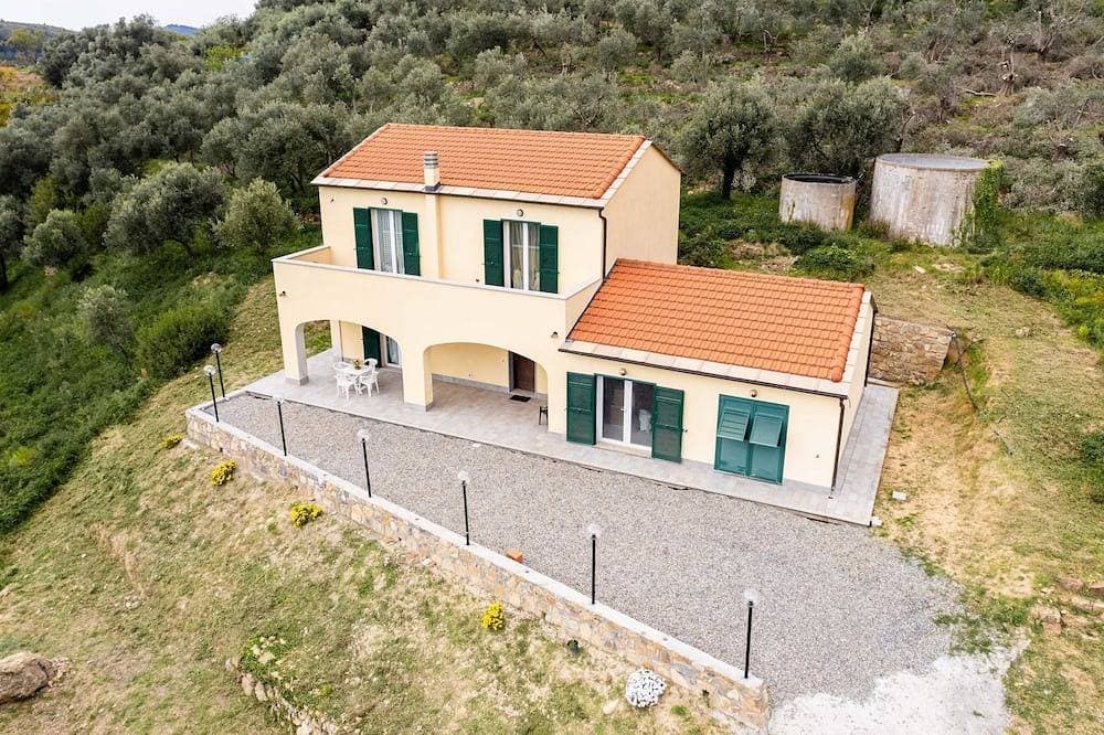 Villa tra Ulivi 1