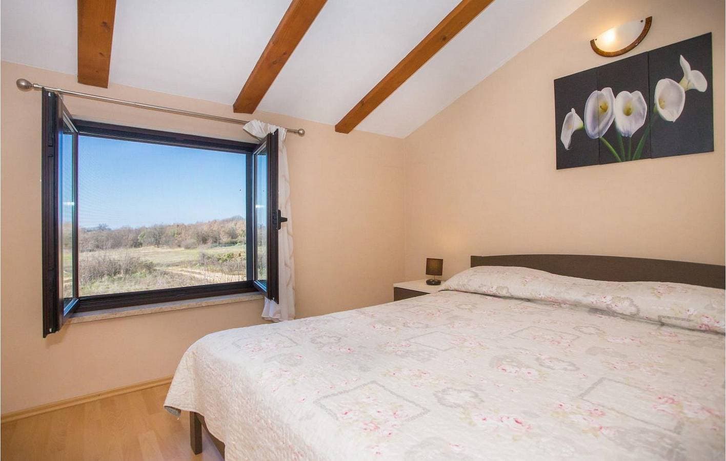 Foto 7 von 35: Gemütliche 2-Zimmer-Wohnung mit Panoramablick in der Nähe des Strandes Strand Sirena