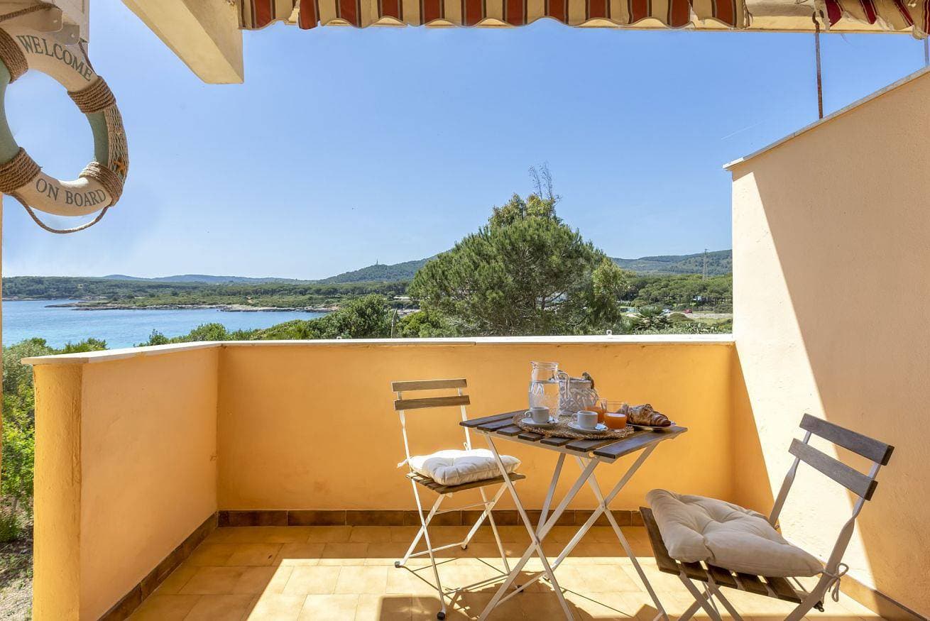 Foto 8 von 36: Ferienwohnung für 6 Personen mit Balkon/Terrasse