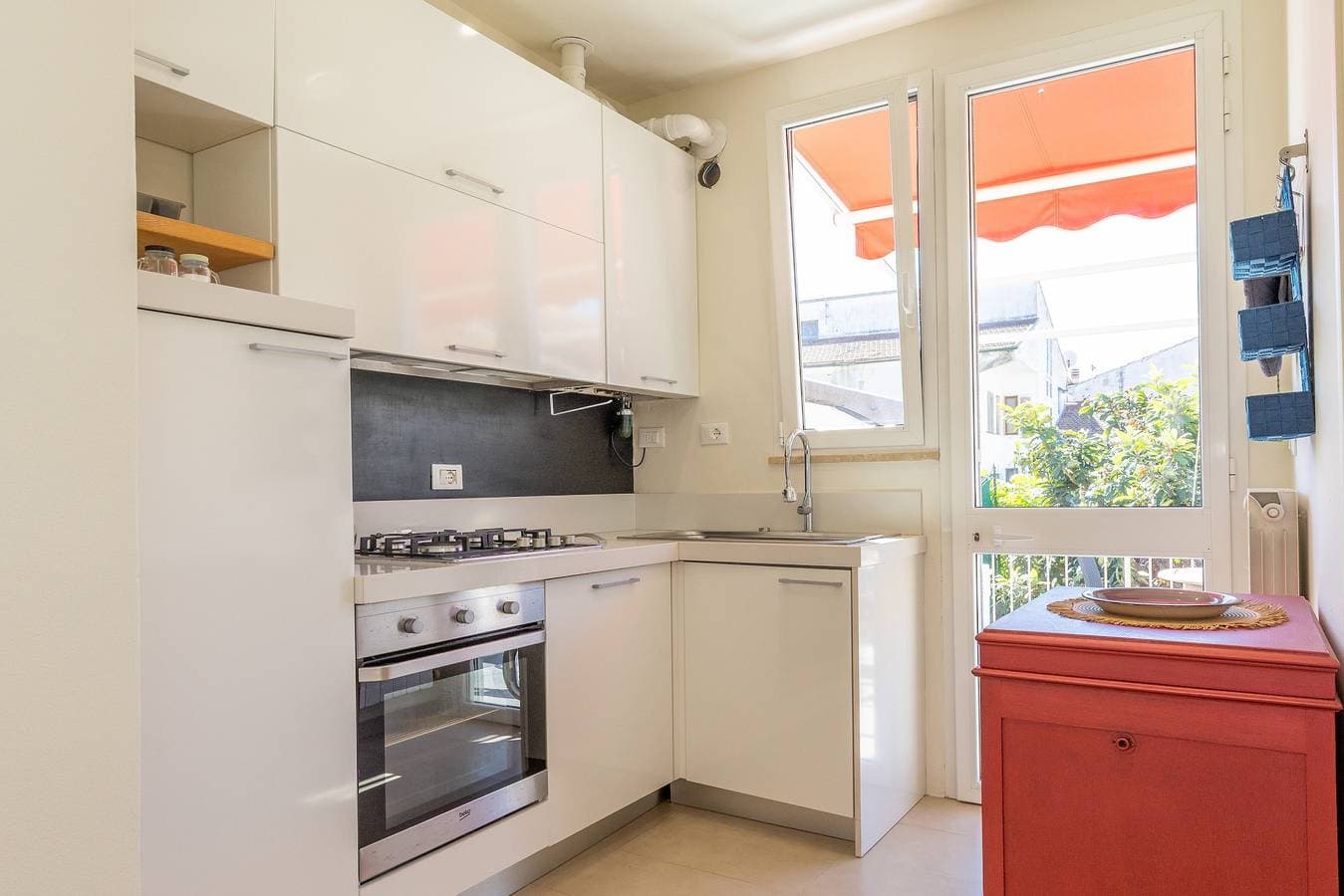 Foto 8 von 33: Ferienwohnung 'Terraviva - La Terrazza Sul Nespolo' mit privater Terrasse, WLAN & Klimaanlage