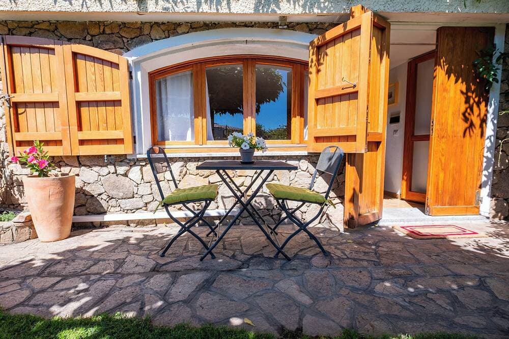 Foto 12 von 24: Casa Oleandro mit Garten, 100 mt von Strand entfernt, internet Wifi