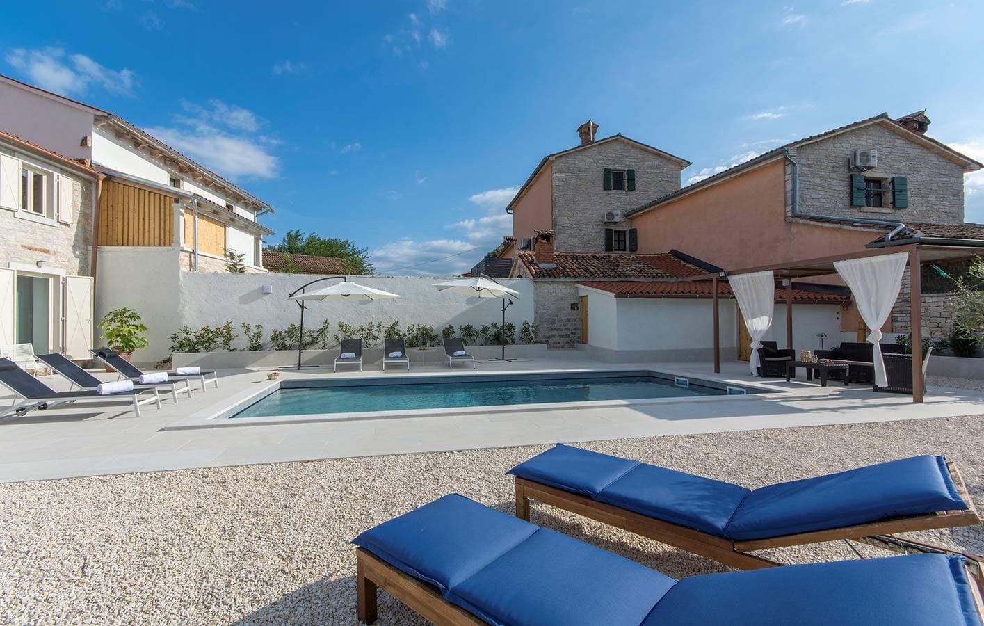 Foto 4 von 34: Villa Famiglia