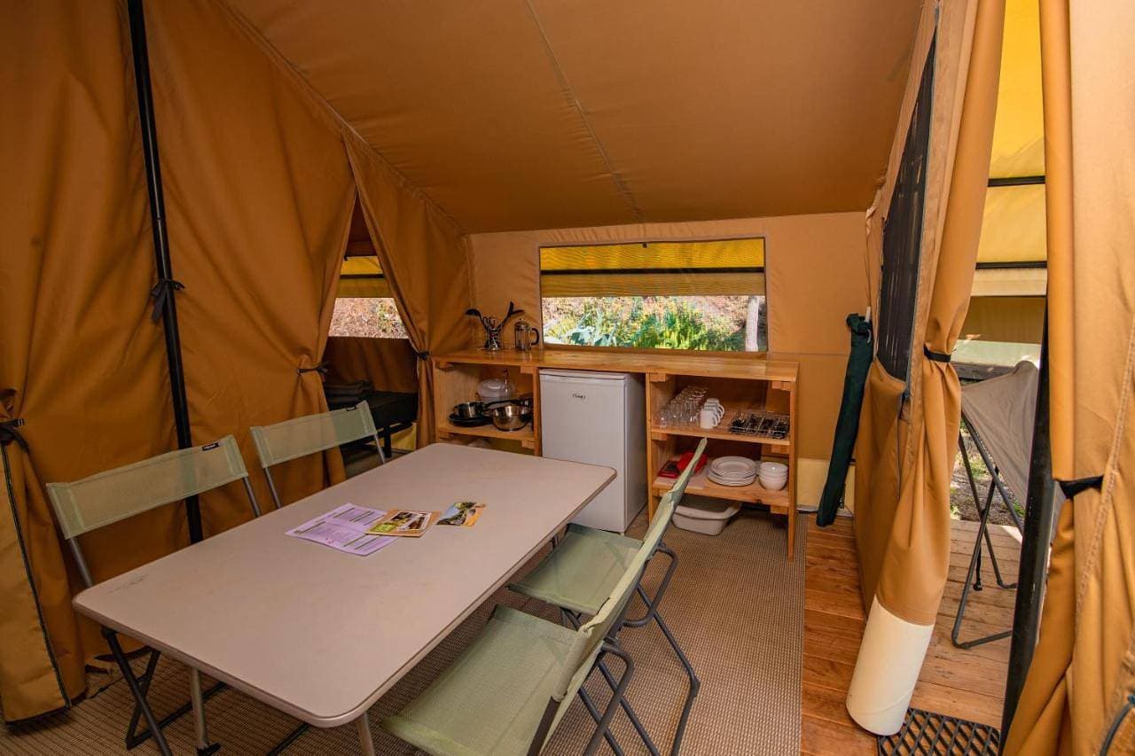 Foto 10 von 10: Tent