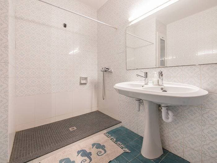 Foto 11 von 22: Ferienwohnung für 6 Personen mit Balkon
